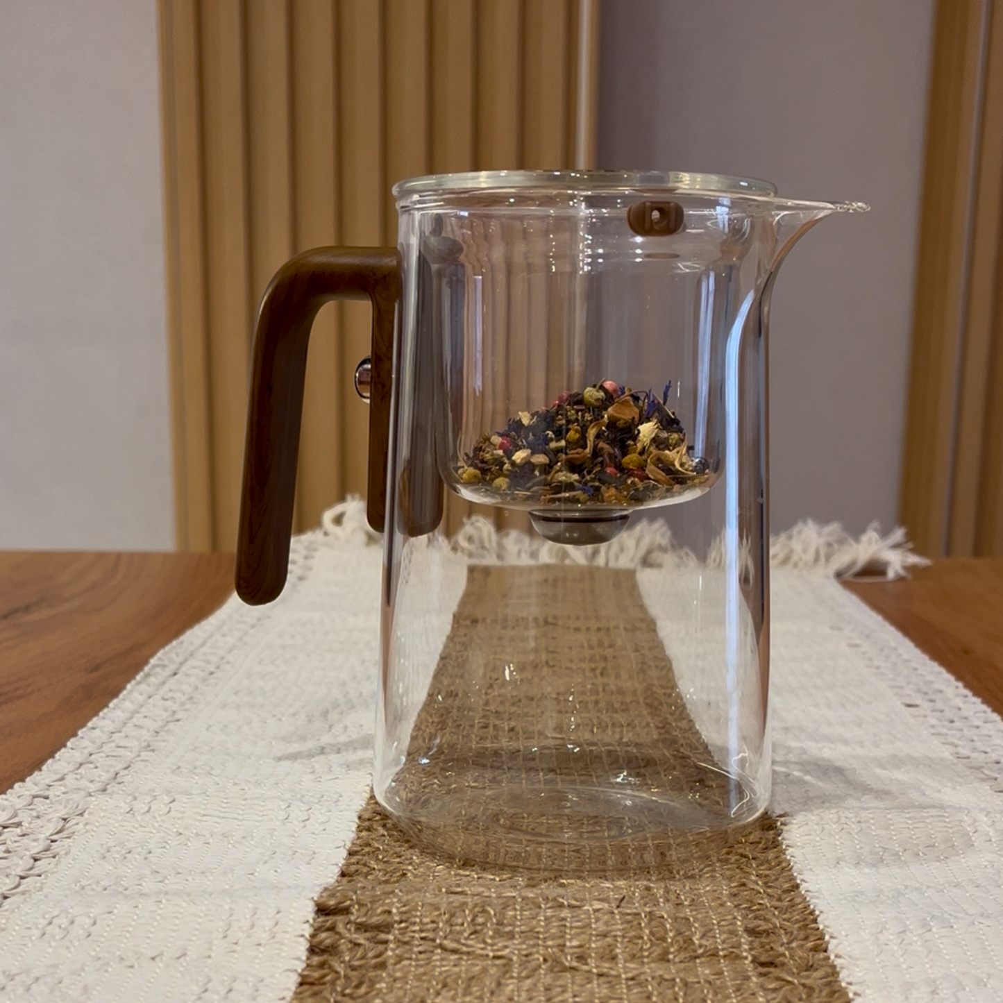 šµ The Gentle Teapot ā Social (800ml)